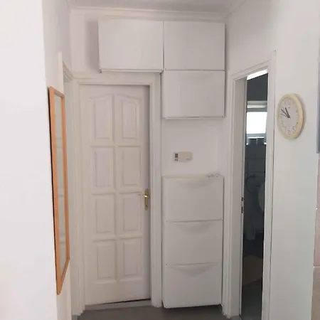 In 41941 Balatonlelle