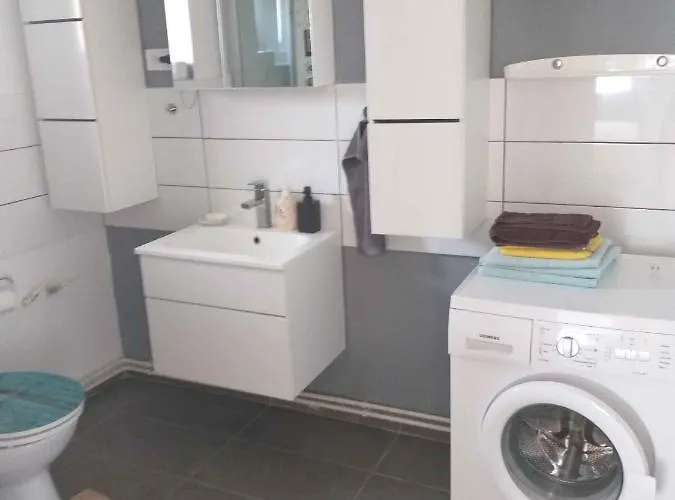 In 41941 Balatonlelle